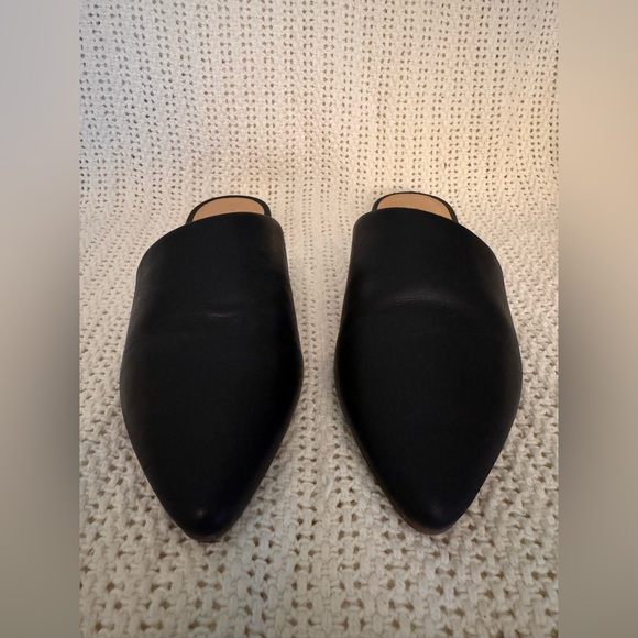 Lucky Brand Bairey Mules Size 7.5 / EU 38 Black Leather Slides/Flats - Picture 2 of 5